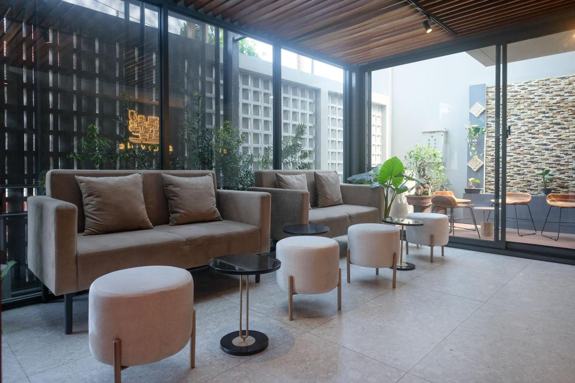 Sans Hotel Rg Living Jogja By Reddoorz Pakualaman Luaran gambar