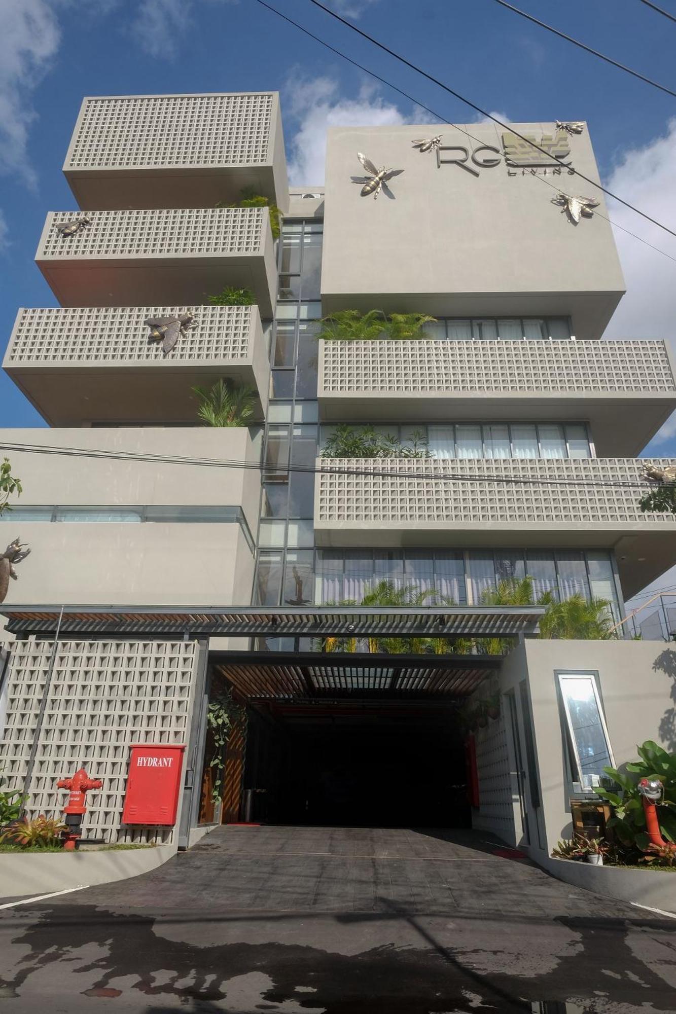 Sans Hotel Rg Living Jogja By Reddoorz Pakualaman Luaran gambar