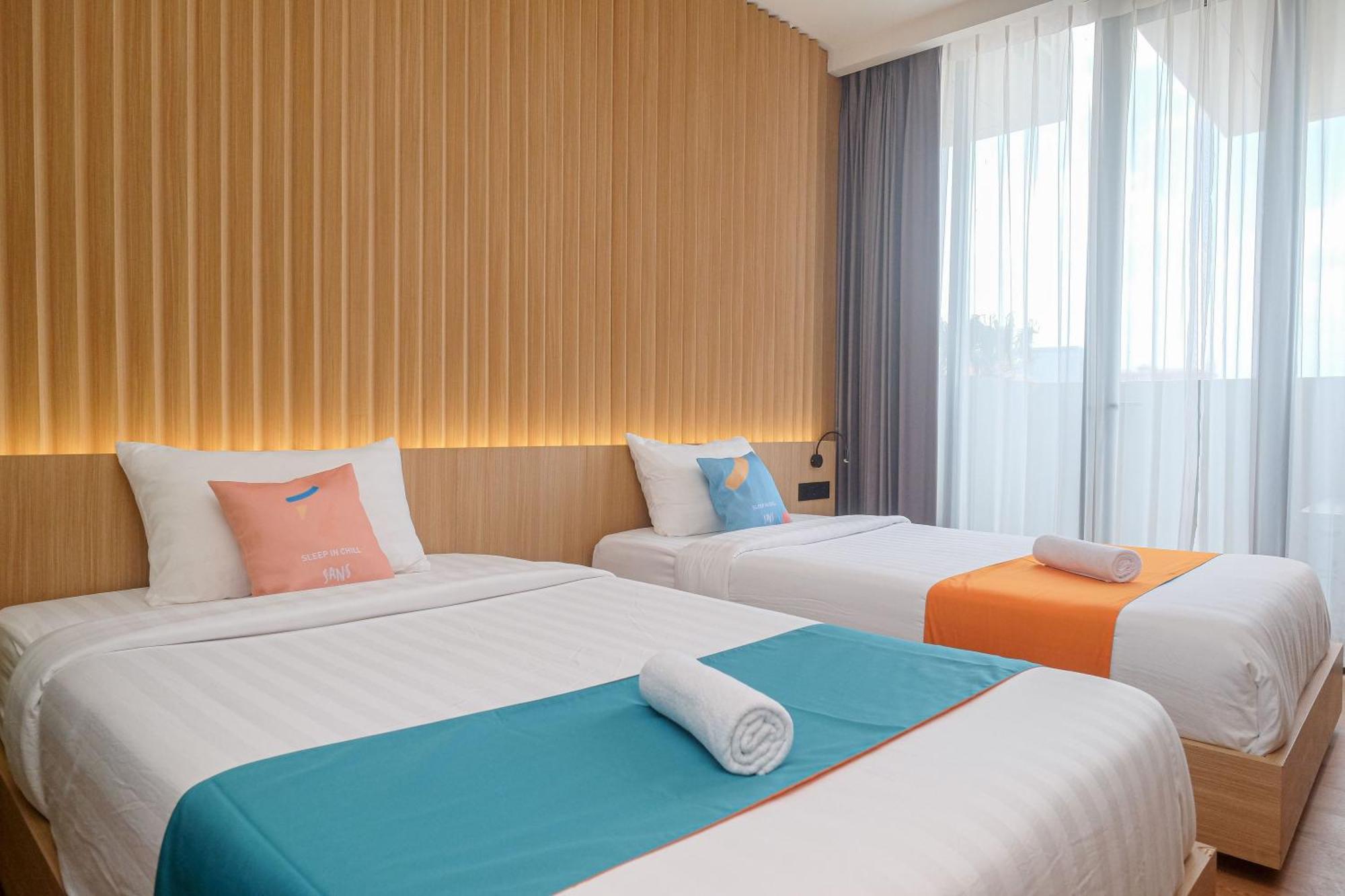 Sans Hotel Rg Living Jogja By Reddoorz Pakualaman Luaran gambar