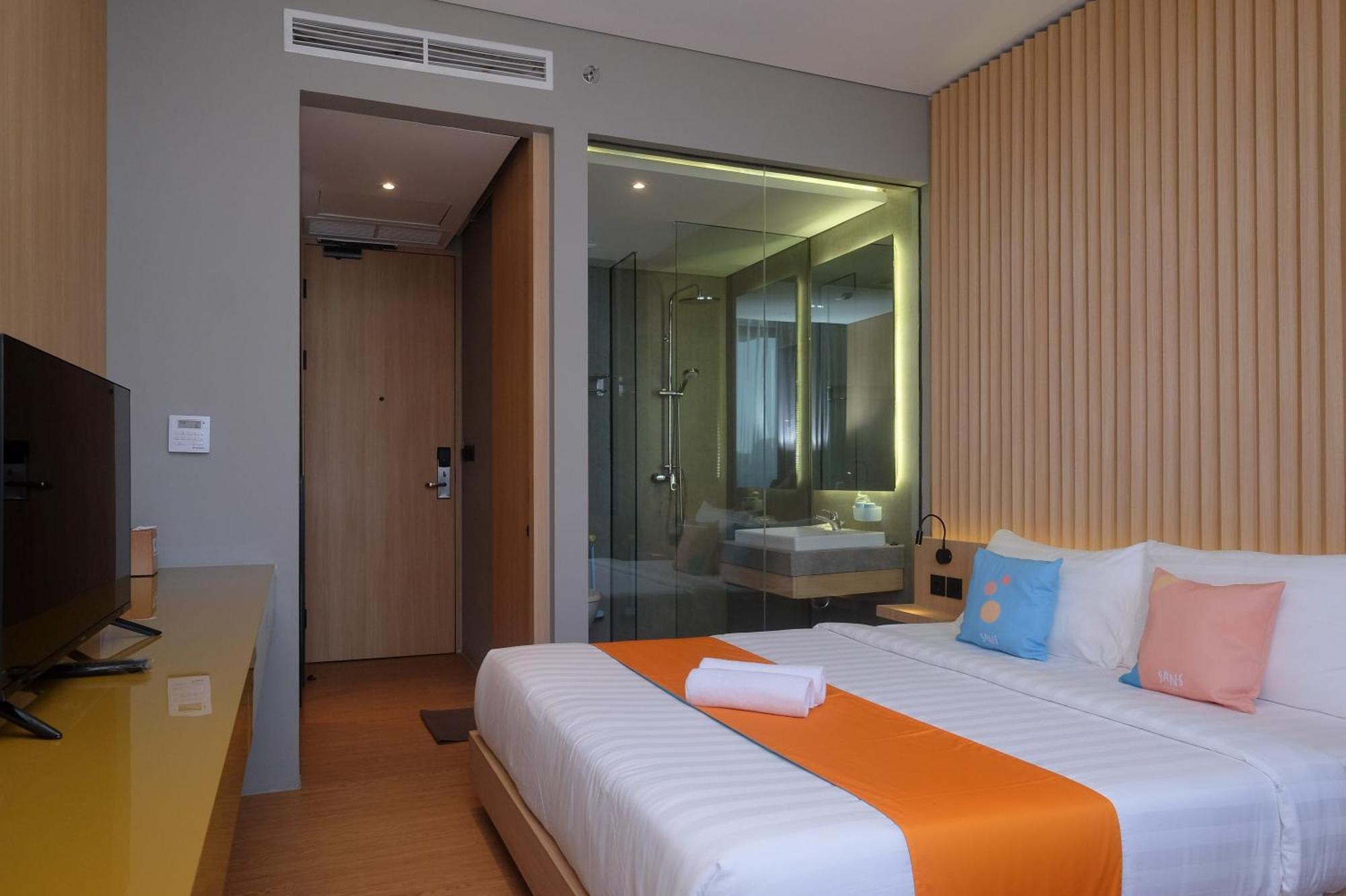 Sans Hotel Rg Living Jogja By Reddoorz Pakualaman Luaran gambar