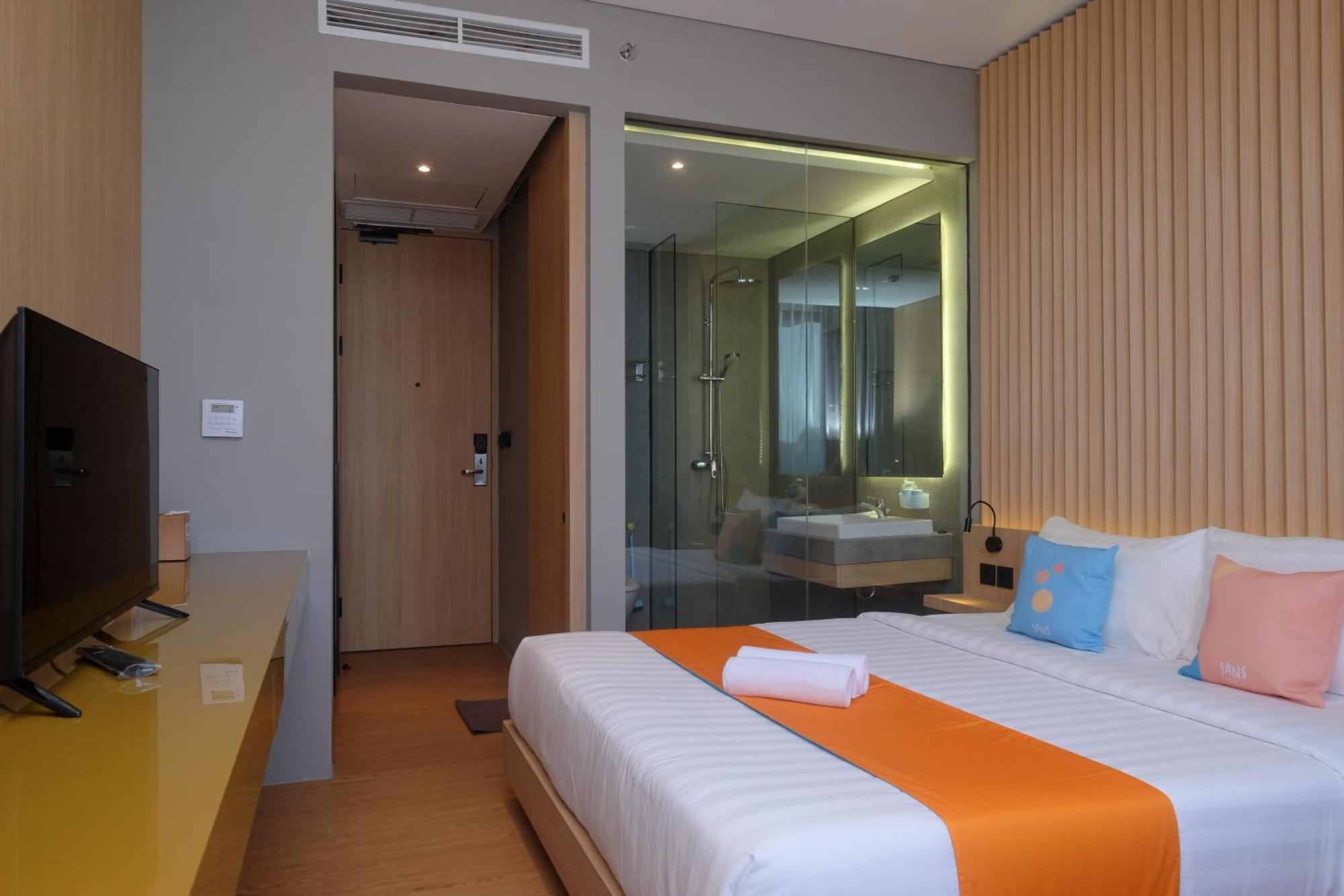 Sans Hotel Rg Living Jogja By Reddoorz Pakualaman Luaran gambar